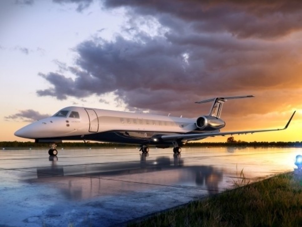 Embraer Legacy 650 jet