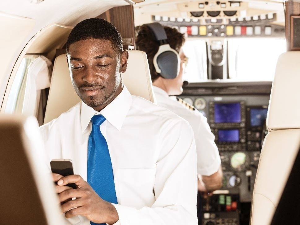 AeroWave Cabin Connectivity