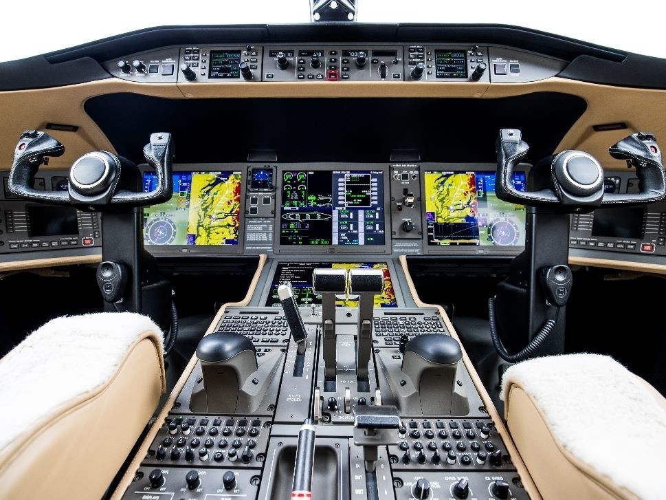 Private Jet Cockpit Avionics