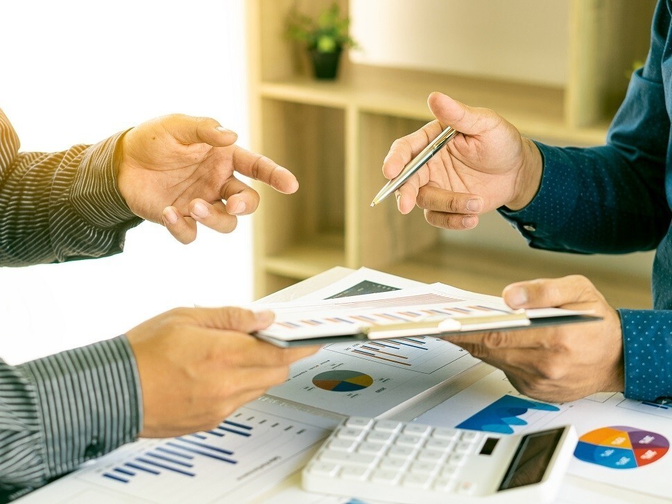 Corporate discussion of finances and budgets
