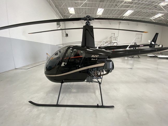 Robinson R22 Beta II Exterior