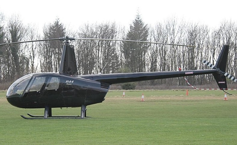 Robinson R44 Exterior