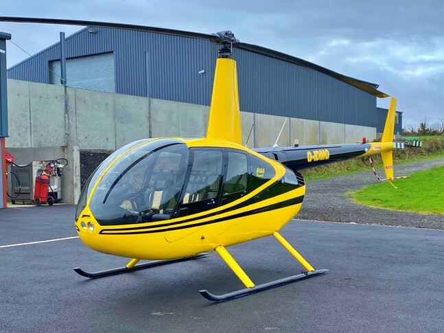 Robinson R44 Raven I Exterior