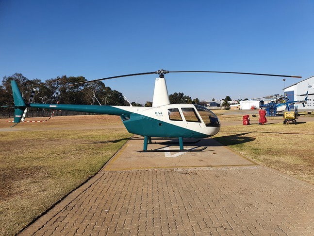 Robinson R44 Raven II Exterior