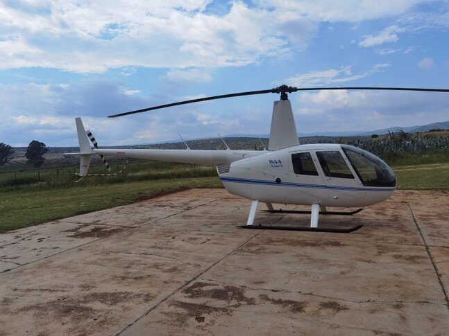 Robinson R44 Raven II Exterior
