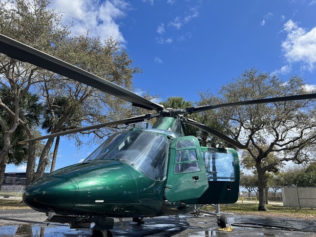Agusta A109C Exterior
