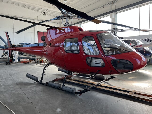 Airbus/Eurocopter AS 350B Exterior