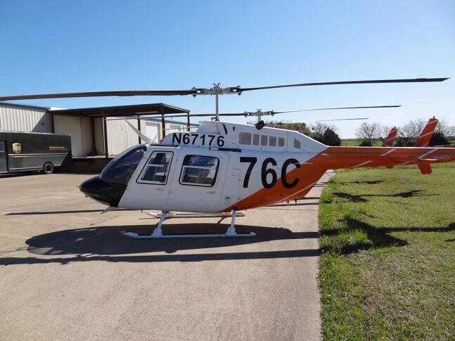 Bell 206B III Exterior