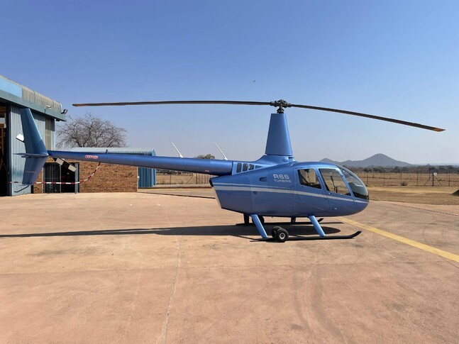 Robinson R66