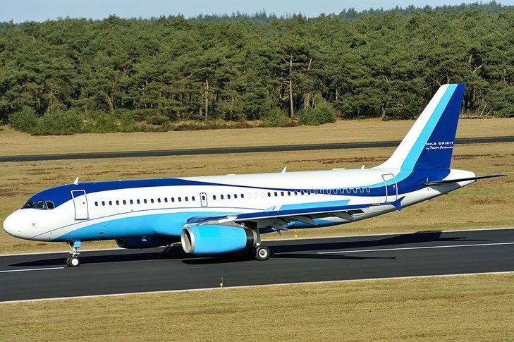 Airbus ACJ320 Exterior