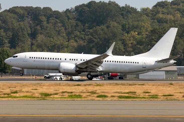 Boeing MAX 8 Exterior