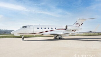 Bombardier Challenger 300 Exterior