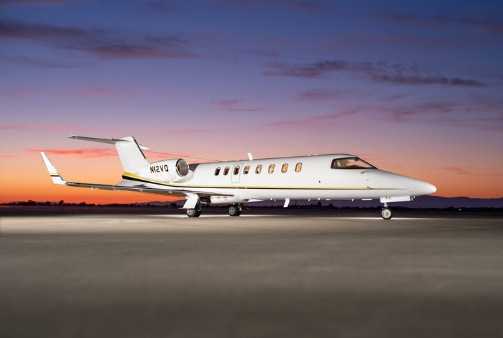 Bombardier Learjet 45XR Exterior