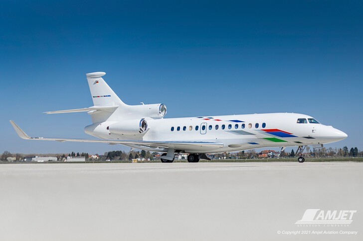 Dassault Falcon 7X Exterior