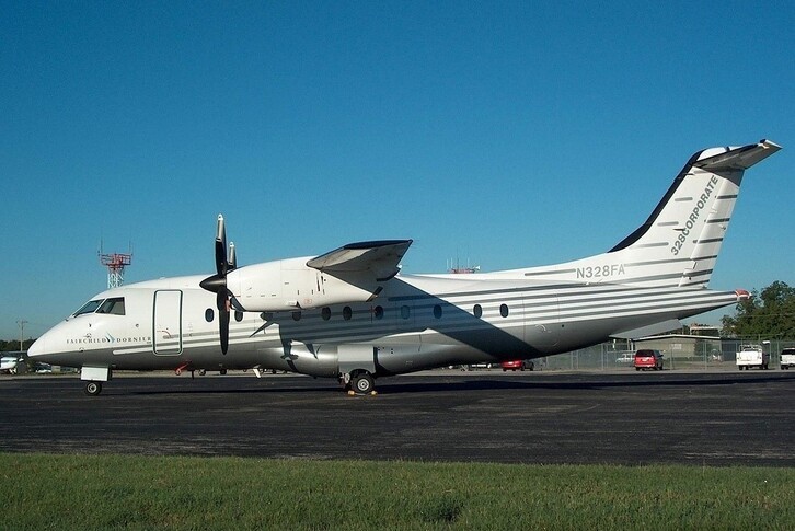 Dornier 328 Exterior