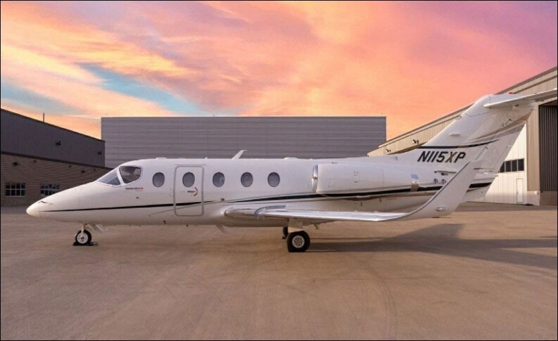 Hawker 400XPR Exterior