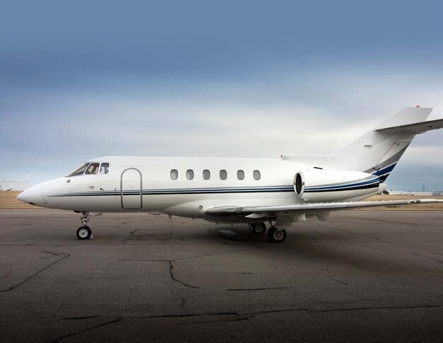 Hawker 800XP Exterior