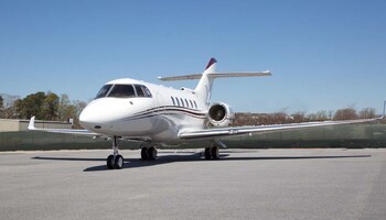 Hawker 900XP Exterior