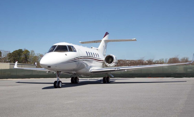 Hawker 900XP Exterior