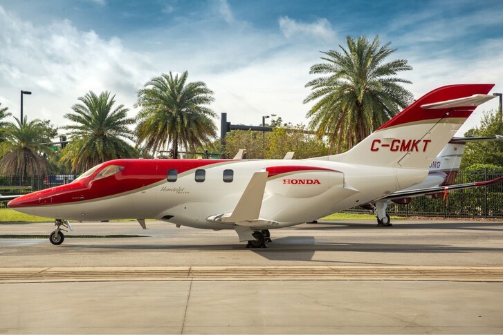 Honda HondaJet Elite Exterior