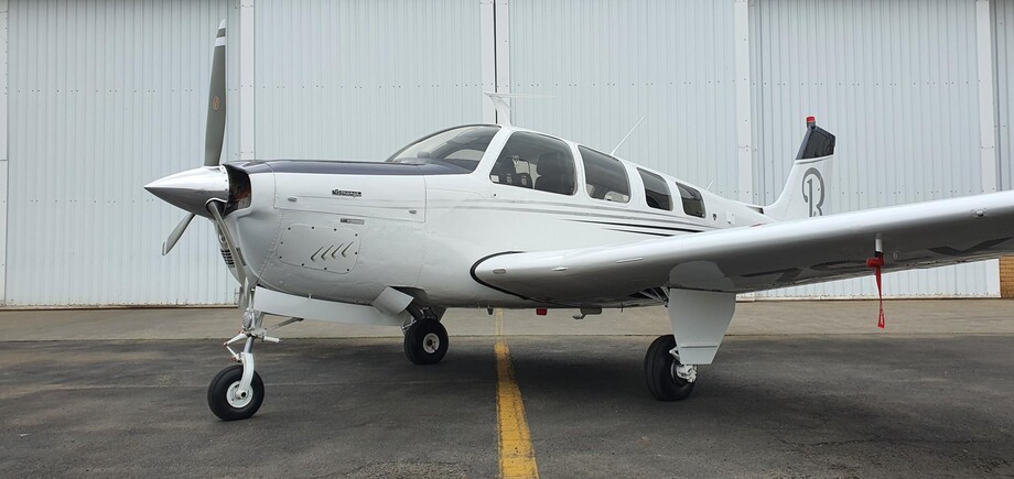 Beechcraft A36 Bonanza Exterior