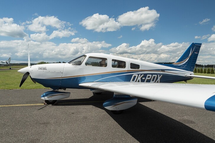Piper Archer Exterior