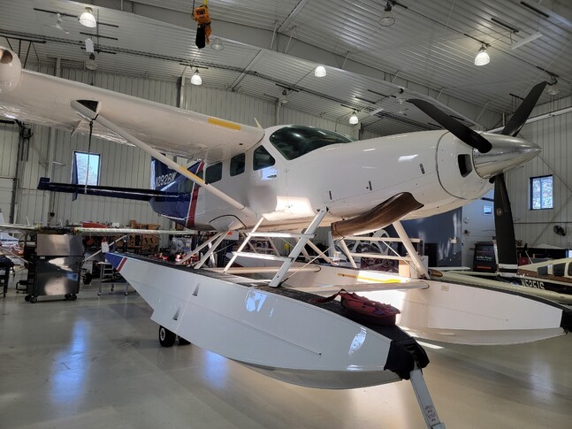 Cessna Caravan 208 Exterior