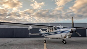 Cessna P210N Silver Eagle Exterior