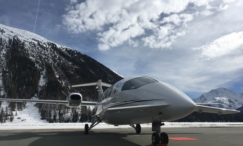 Piaggio P-180 Avanti II Exterior