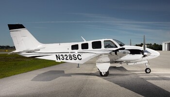 Beechcraft 58 Baron Exterior