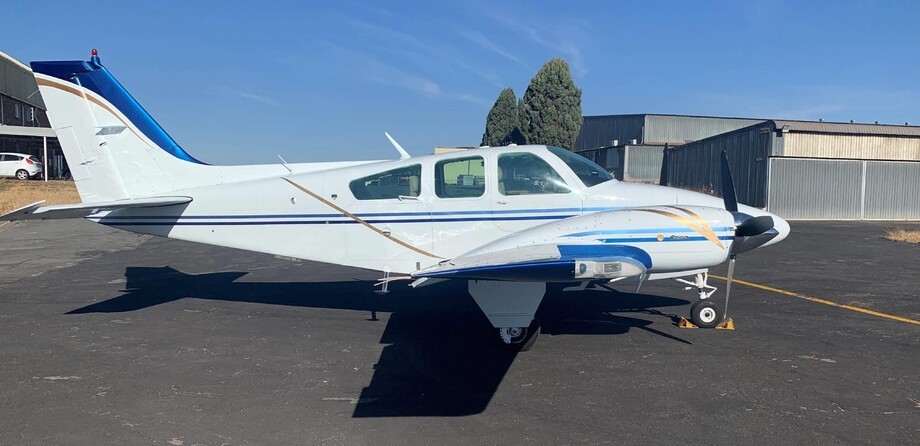 Beechcraft B55 Baron