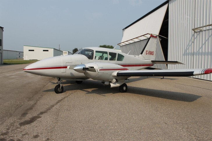 Piper Aztec Exterior
