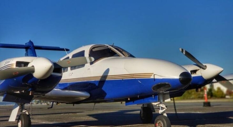 Piper Seminole Exterior