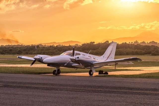 Piper Seneca V Exterior